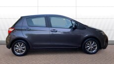 Toyota Yaris 1.5 VVT-i Icon Tech 5dr Petrol Hatchback